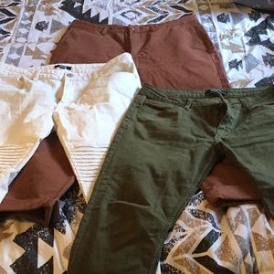 Men’s pants sizes 34/30 and 33/30